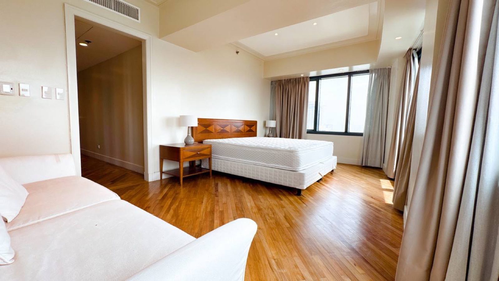 For Lease 4 Bedroom in Rizal Tower, Makati City, photo 7 of 10