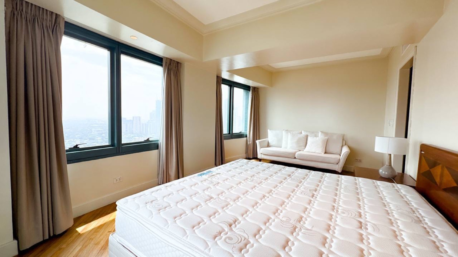 For Lease 4 Bedroom in Rizal Tower, Makati City, photo 8 of 10